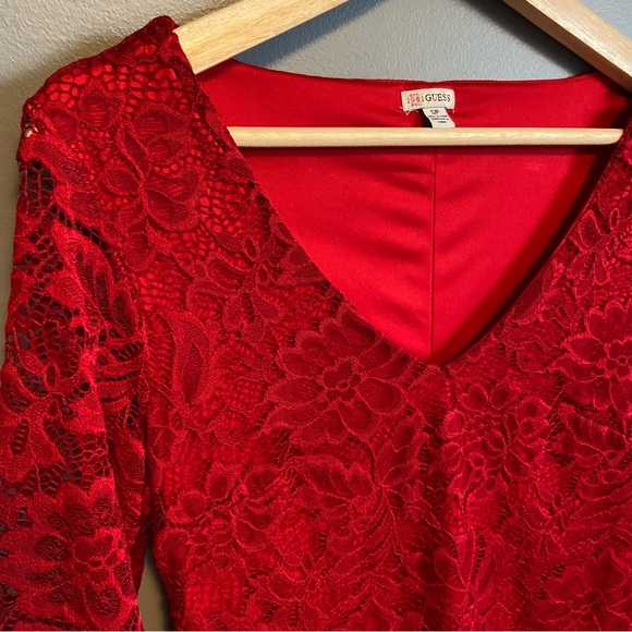 Beautiful Guess Red Lace Bodycon dress - Picture 2 of 3